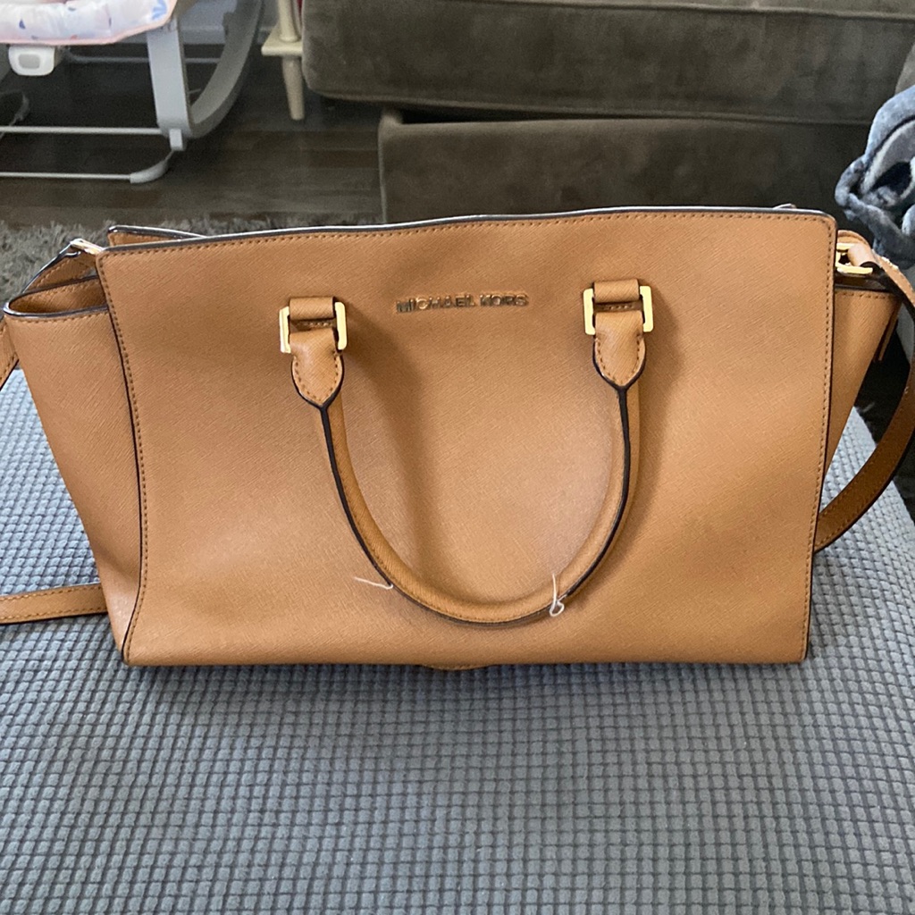Michael Kors Selma Zip Top Bag